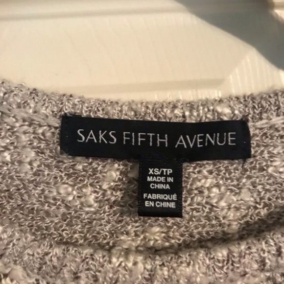 SAKS FIFTH AVENUE Size X-Small Gray Cream Marled Tunic Sweater Fringe Crewneck - Picture 5 of 8